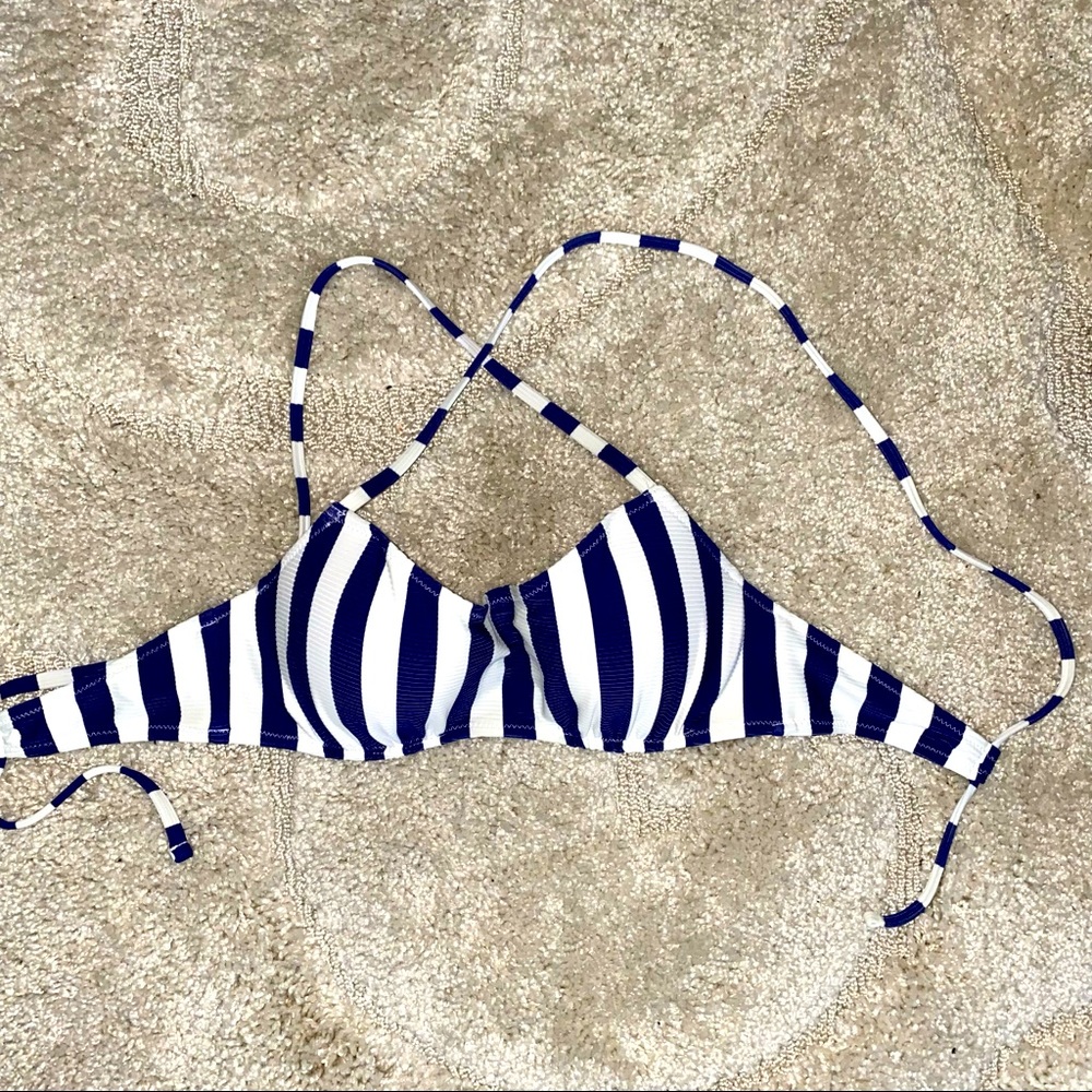 Bikini top